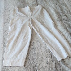 Talbots Classic White Women's Capris